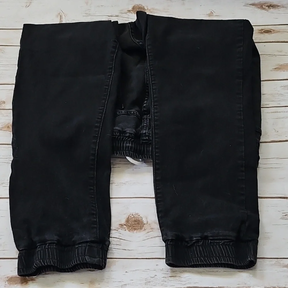 SHEIN Black Denim Joggers with Elastic Waist and Hems